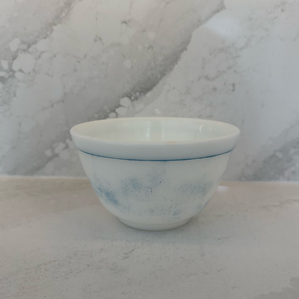 Vintage Pyrex Robins Egg Blue 401 26 Bowl